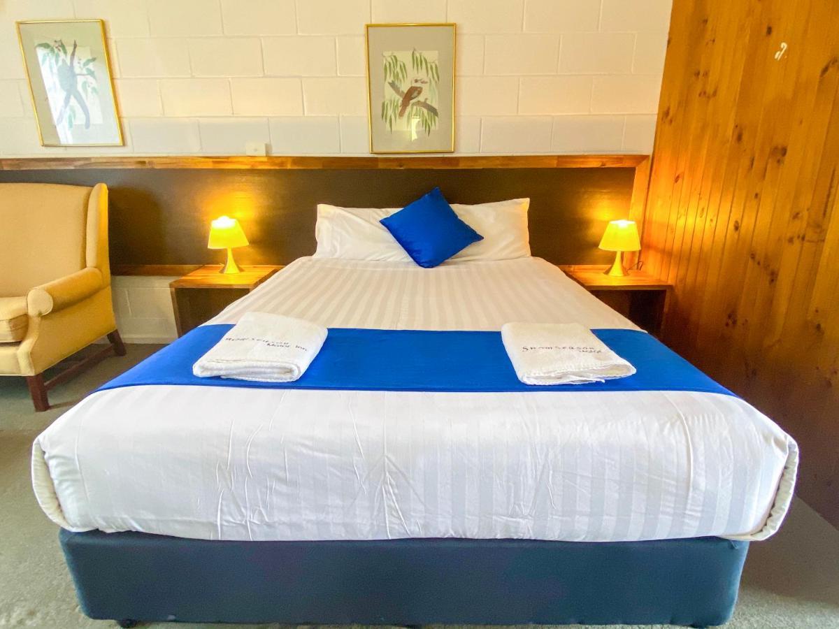 Snow Season Motor Inn Cooma Esterno foto