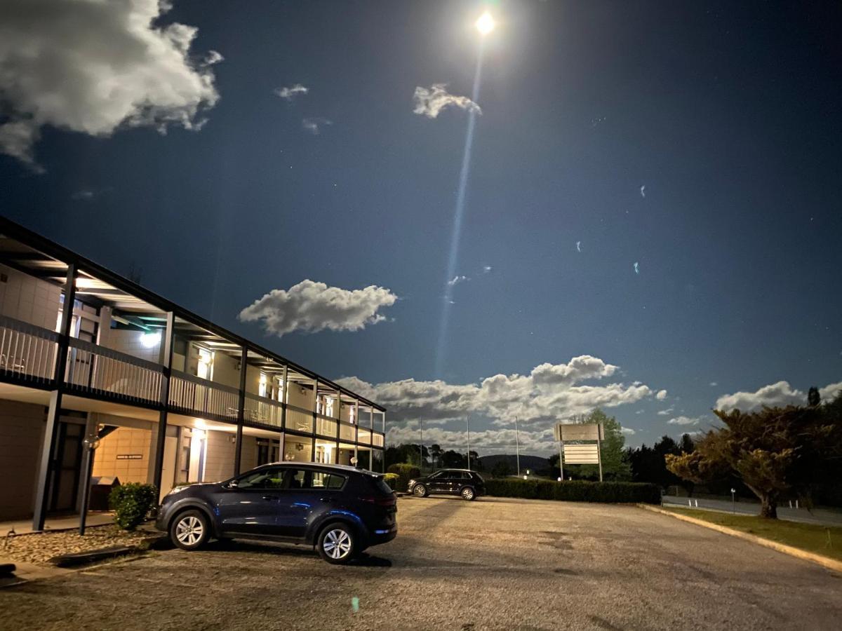 Snow Season Motor Inn Cooma Esterno foto