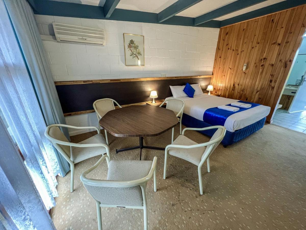 Snow Season Motor Inn Cooma Esterno foto