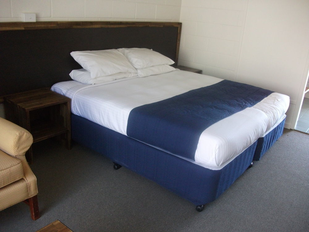 Snow Season Motor Inn Cooma Esterno foto