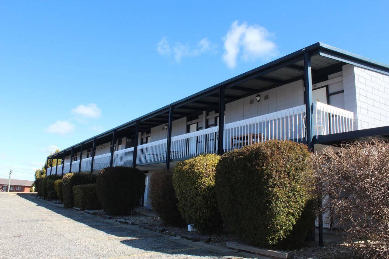 Snow Season Motor Inn Cooma Esterno foto